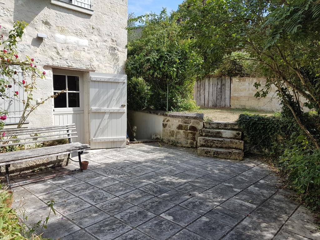 Gite Chateau De Chaintres Dampierre-sur-Loire Eksteriør bilde